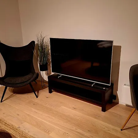 Koselig Naert Sentrum